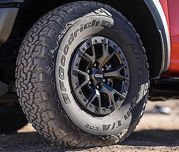 Conserva las gomas de tu Vehículo Ford en óptimas condiciones programando su servicio o reemplazo